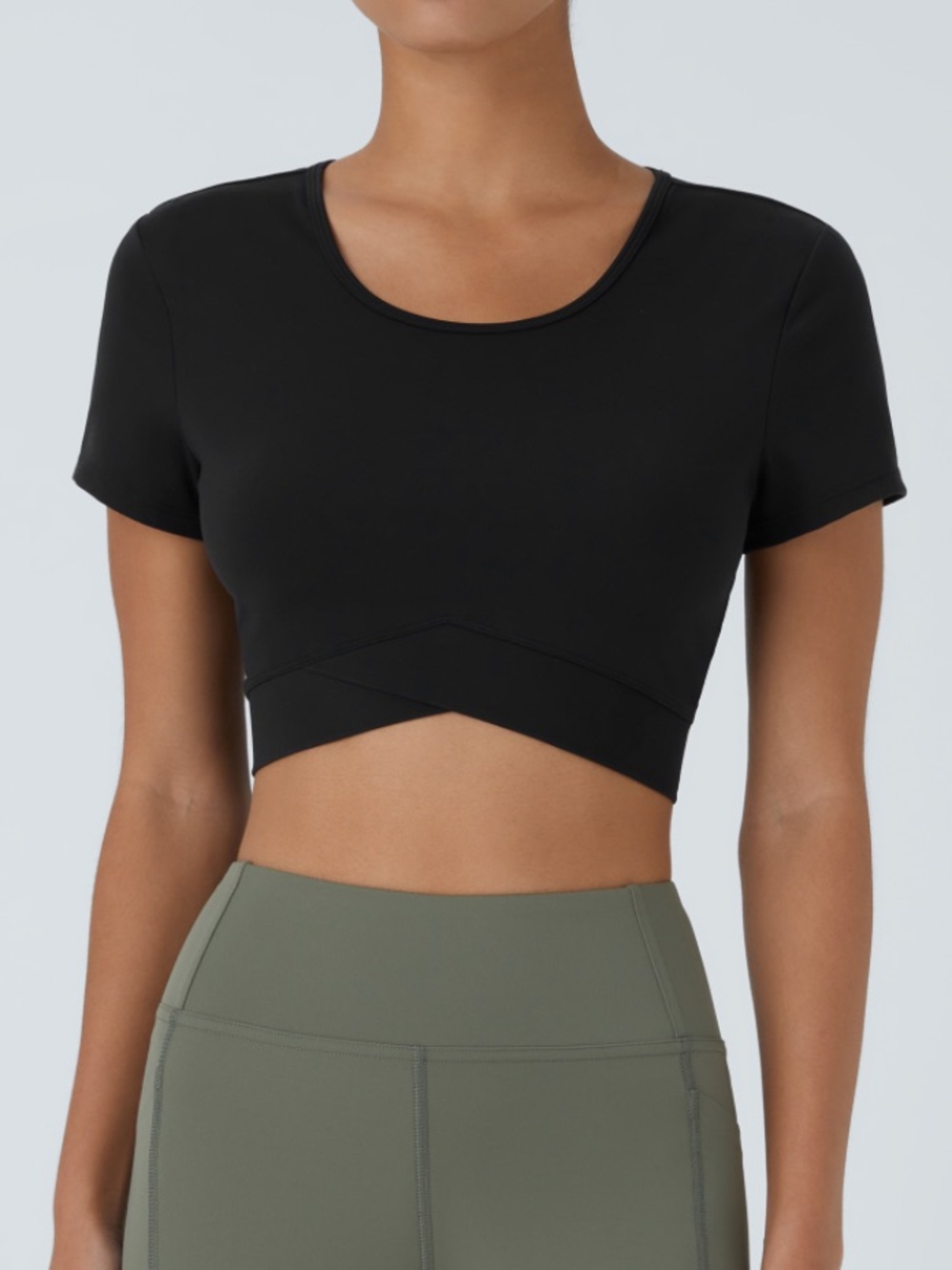 Halara Cropped Athletic Top Size Small Green